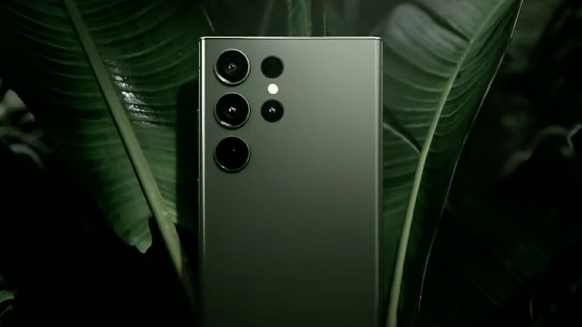 सामने आया सैमसंग गैलक्सी S24 अल्ट्रा का पहला लुक, फीचर्स भी लीक, जल्द होगी मार्केट में एंट्री, यहाँ जानें सबकुछ सामने आया सैमसंग गैलक्सी S24 अल्ट्रा का पहला लुक, फीचर्स भी लीक, जल्द होगी मार्केट में एंट्री, यहाँ जानें सबकुछ